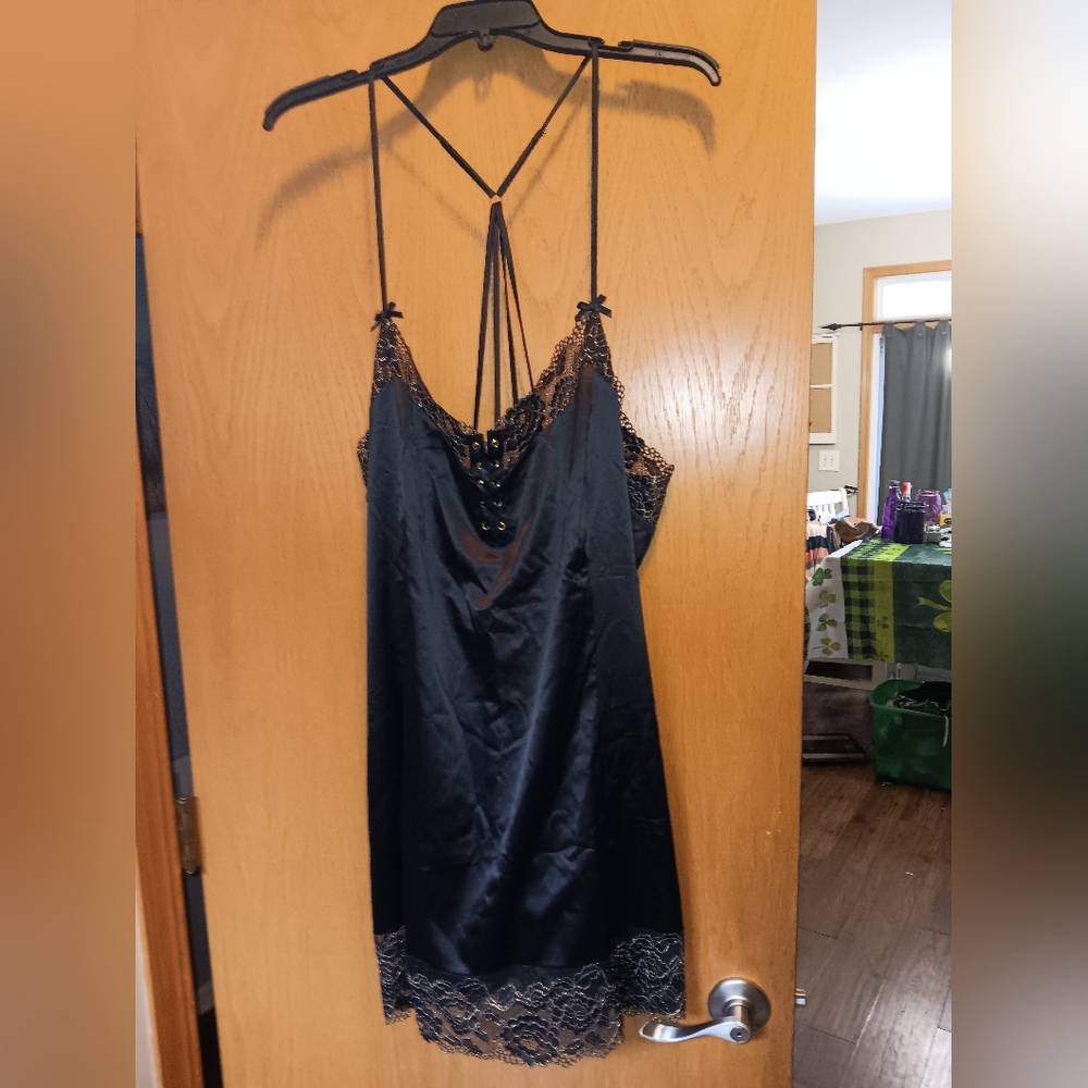 Womens Size 22/24, Cacique Elegant Black Lace Nightgown